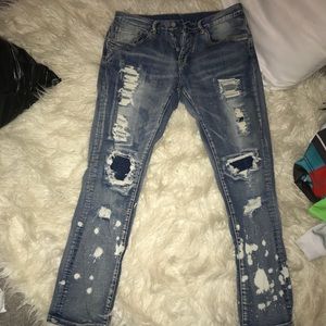Jeans size 32